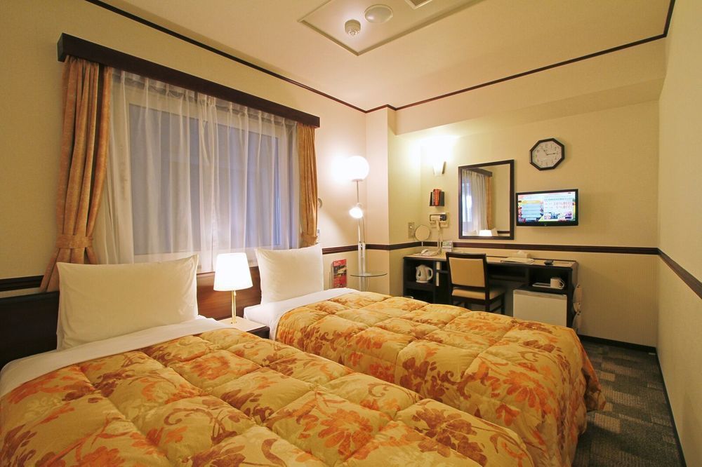 Toyoko Hon-atsugi-eki Minami-guchi Hotel Atsugi