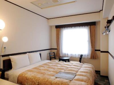 Toyoko Hon-atsugi-eki Minami-guchi Hotel 3*